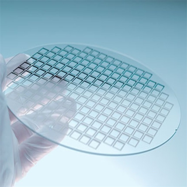 Quali sono le applicazioni del vetro al quarzo nei semiconduttori