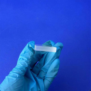 Snijden van vierkante dunne kwartsplaat