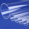 Hochtransparentes Quarzrohr mit gro&szlig;em und kleinem Durchmesser