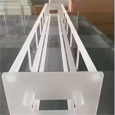 قارب كوارتز كهروضوئي شفاف كبير الحجم