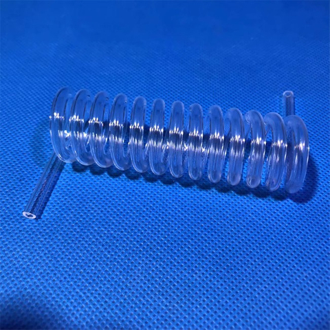 Tube en spirale de quartz r&eacute;sistant &agrave; la chaleur de haute puret&eacute; personnalis&eacute;
