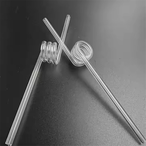 Tube en verre de quartz transparent &agrave; double spirale
