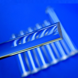 CNC Aangepaste bewerkingsmachinaal gesmolten siliciumstaven met halve ronde uiteinden