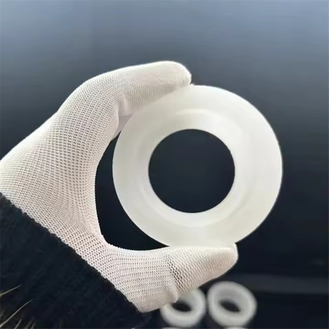 Anillo de brida de s&iacute;lice fundida esmerilada transl&uacute;cida