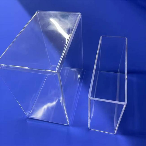 Rainure carr&eacute;e en quartz de haute puret&eacute;