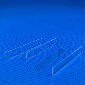 Lastra di vetro al quarzo trasparente ultrasottile rettangolare ad alta purezza