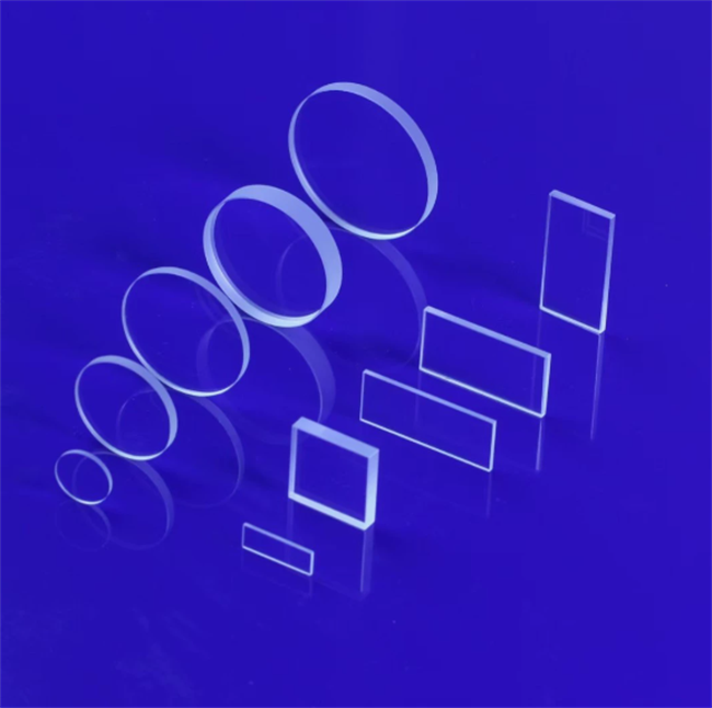 Perch&eacute; &egrave; Consigliato L'utilizzo Di Lastre Di Quarzo Nel Campo Dell'Ottica