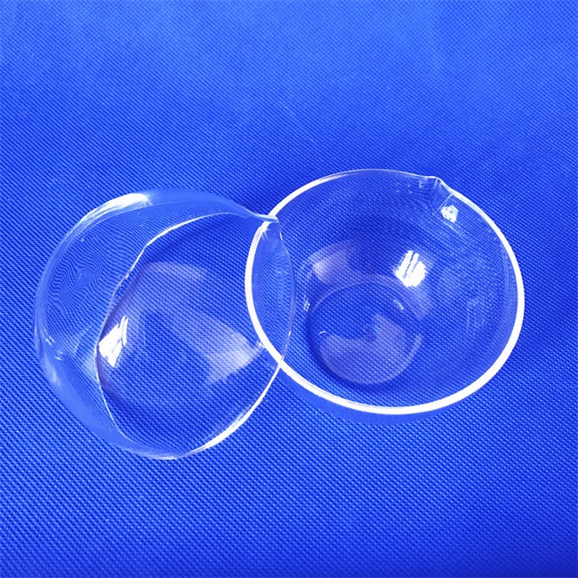 Quelle est la raison de la cristallisation dans les creusets de quartz