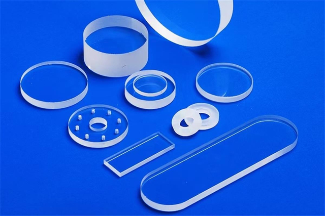 Кварцевый стержень с высоким коэффициентом пропускания света для освещения