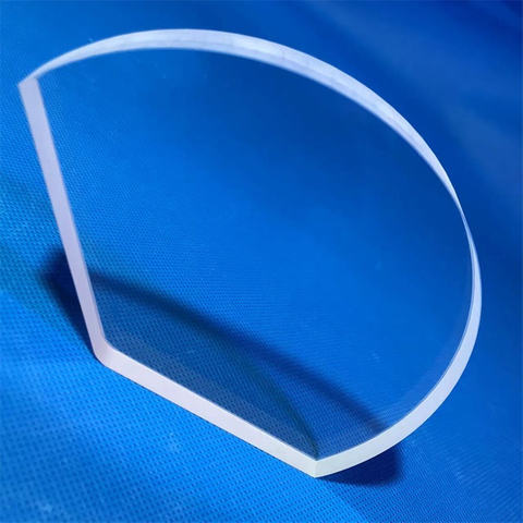Plaque de verre de quartz transparente en forme d'&eacute;ventail